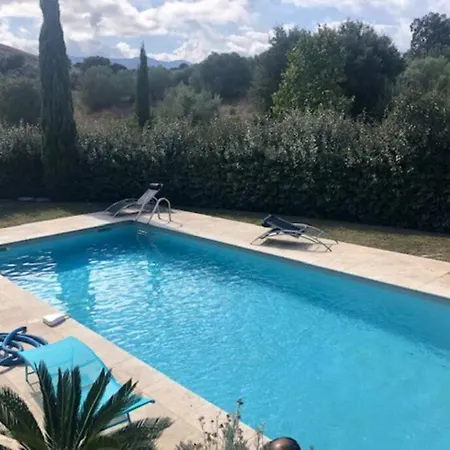 Oliera Maisonette Vakantiehuis *